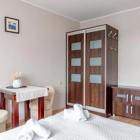 Filip - Bufet Sniadaniowy, Sauna, Rowery W Cenie Pobytu - Idealny Wpoczynek Nad Zatoka Pucka Feriegård *