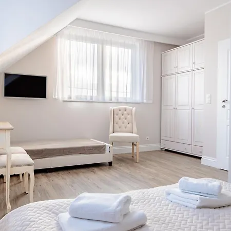 Filip - Bufet Sniadaniowy, Sauna, Rowery W Cenie Pobytu - Idealny Wpoczynek Nad Zatoka Pucka Feriegård Oslonino