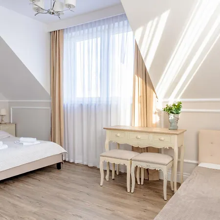 مزرعة للإقامة Filip - Bufet Sniadaniowy, Sauna, Rowery W Cenie Pobytu - Idealny Wpoczynek Nad Zatoka Pucka Oslonino